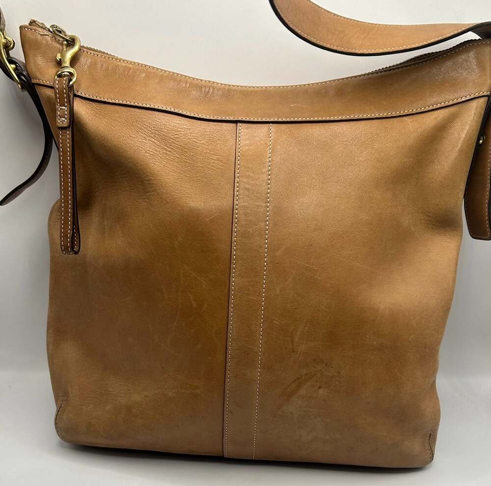 Coach J3S-9325 Tan Leather Shoulder Bag